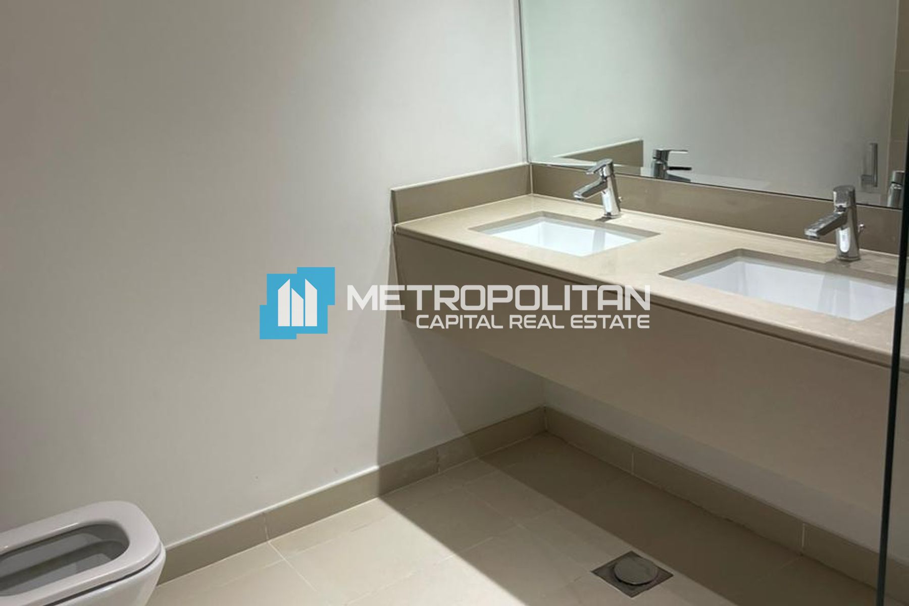 3BHK with Maid | Middle floor | Sea World View