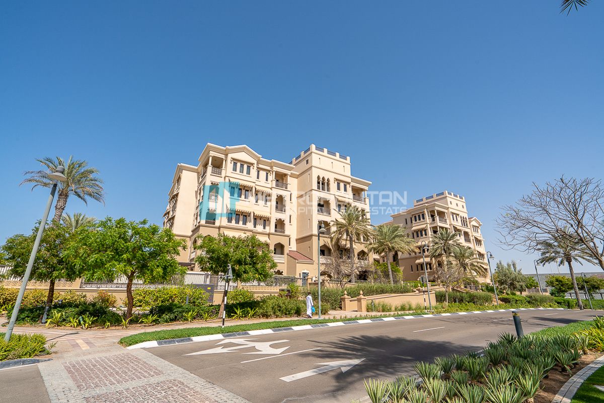 Spacious 2BR w/ Balcony | Well Maintained | Vacant