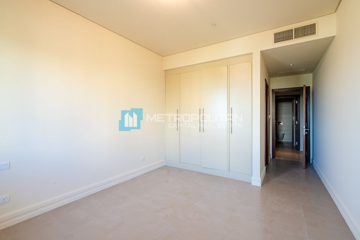 Spacious 2BR w/ Balcony | Well Maintained | Vacant