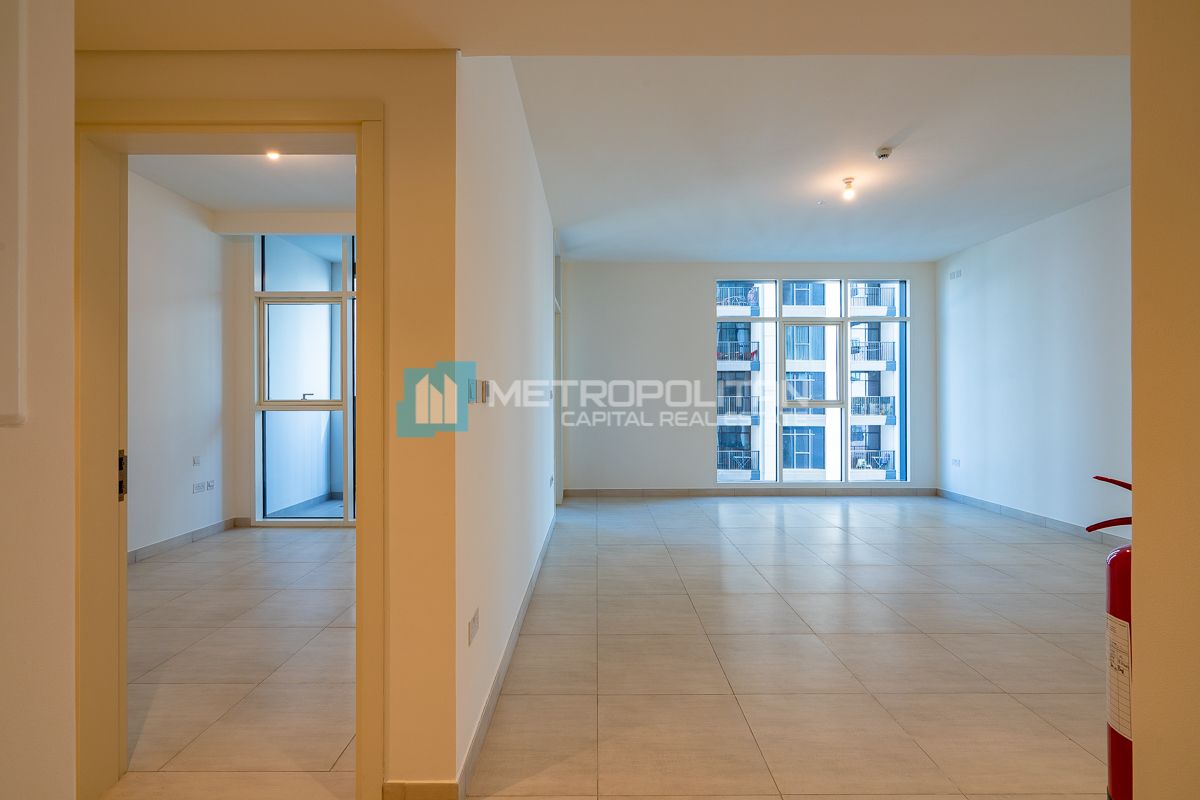 Vacant Unit | Partial Canal View | High Floor