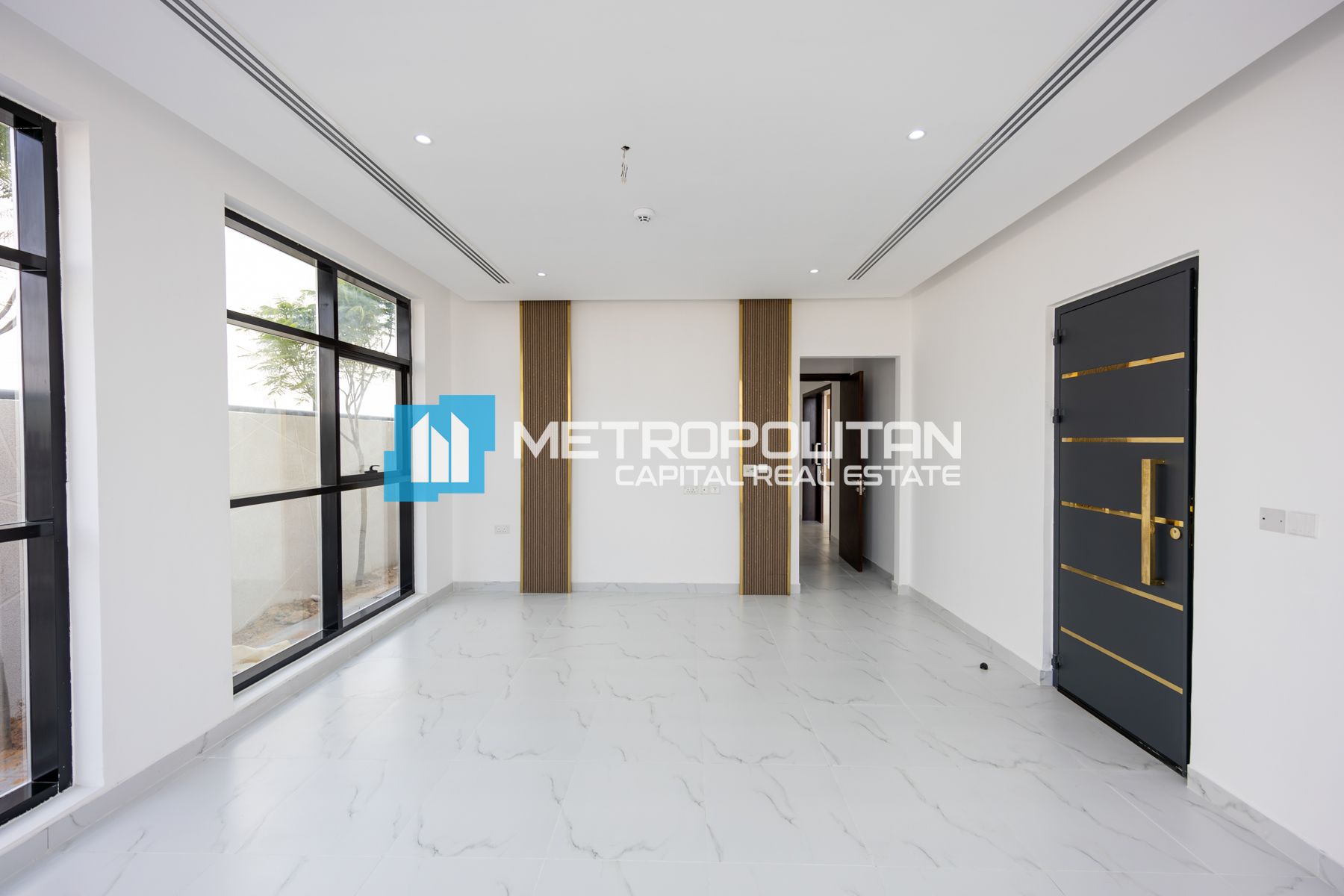 4BR Villa for Sale in Al Reeman 1, Al Shamkha - MCS-49116