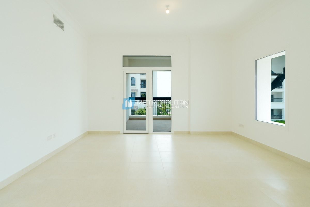 Full Golf & Sea View | High Floor | 3 BR w/ Maids