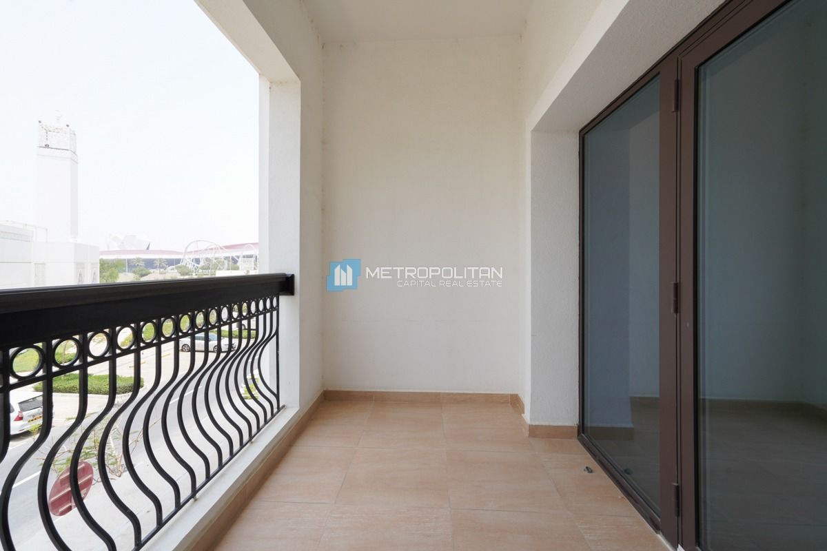Full Golf & Sea View | High Floor | 3 BR w/ Maids