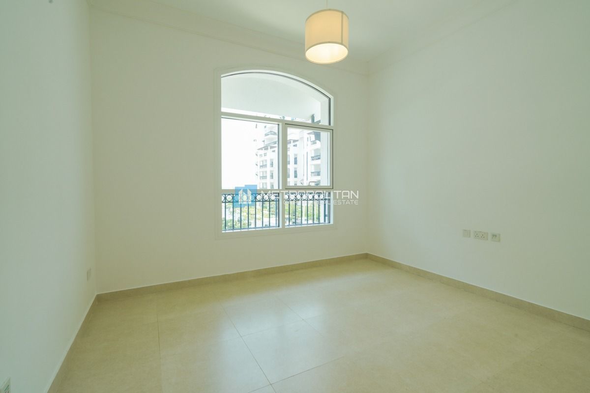 Full Golf & Sea View | High Floor | 3 BR w/ Maids