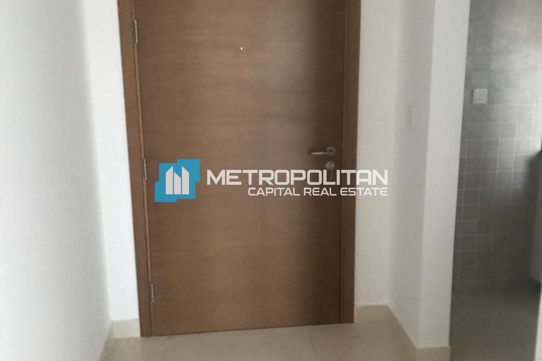 2 BHK with Balcony I Big Layout I Community View