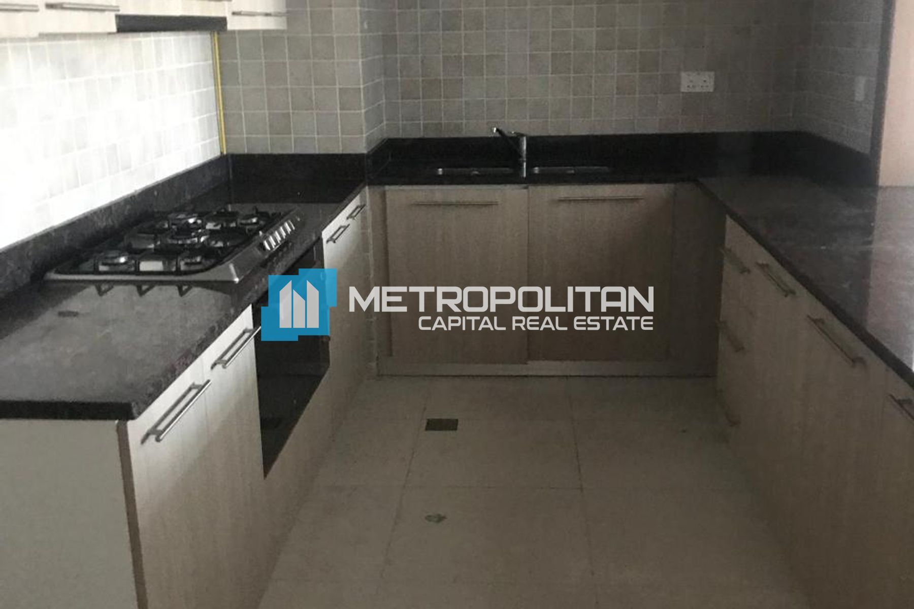 2 BHK with Balcony I Big Layout I Community View