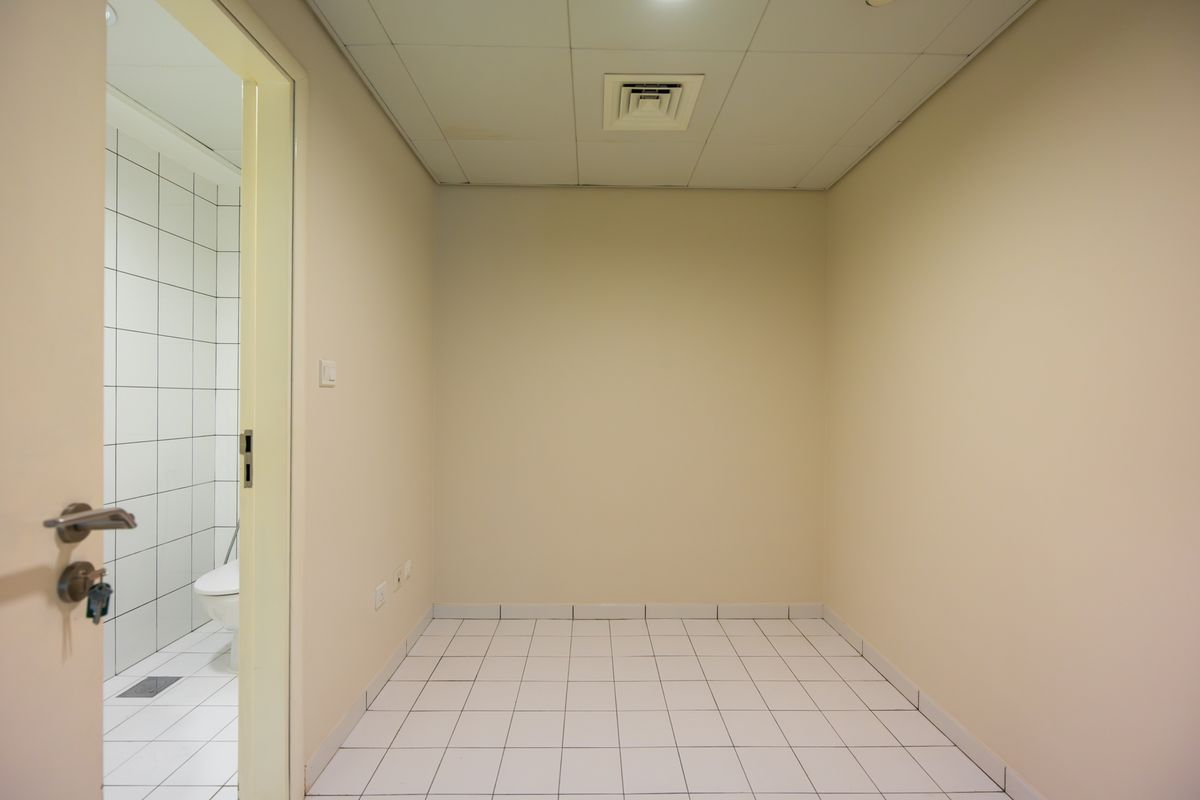 1BR with Maids | City View | High Floor | Vacant