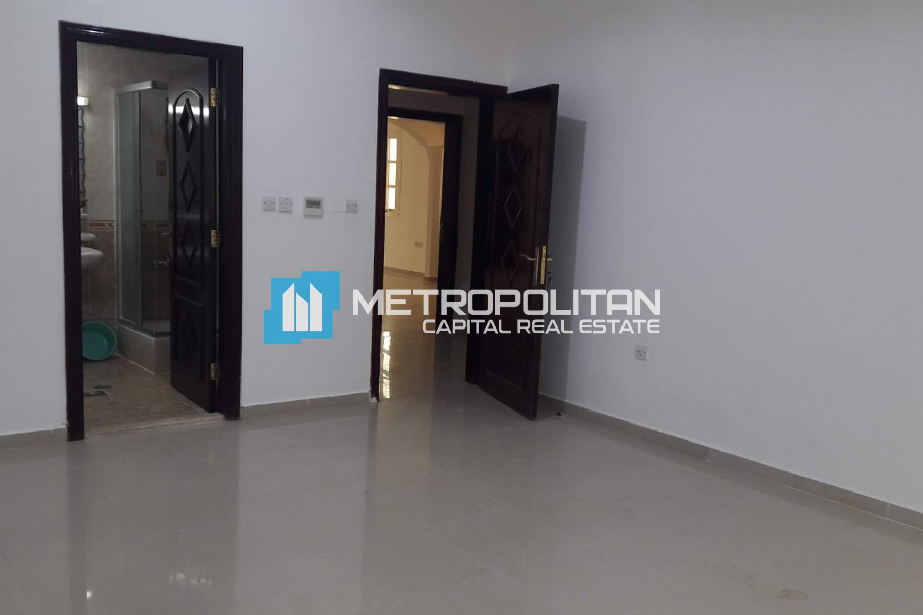 Compound | 4 Villas and 4 Apartments | Full Rented