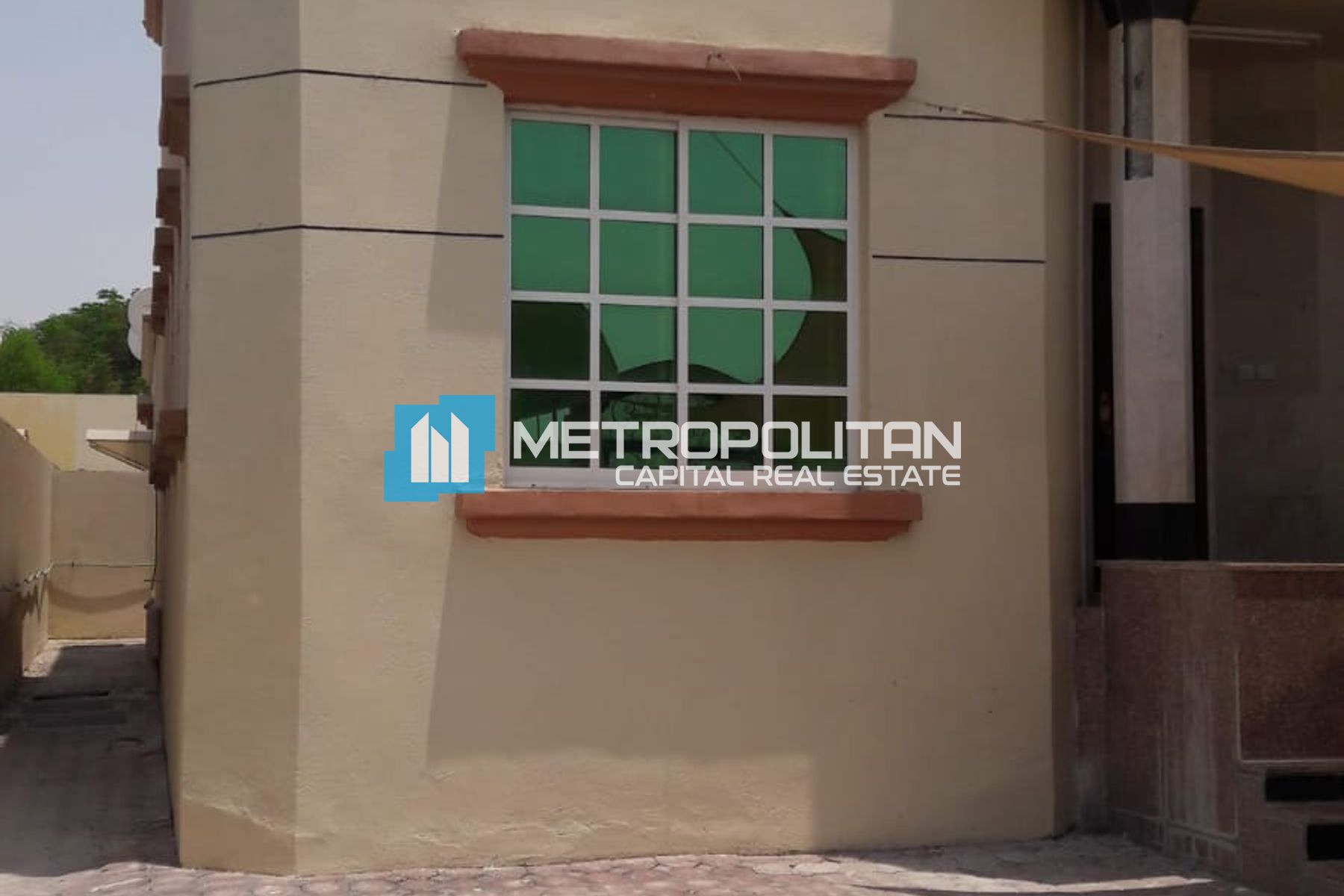 Compound | 4 Villas and 4 Apartments | Full Rented