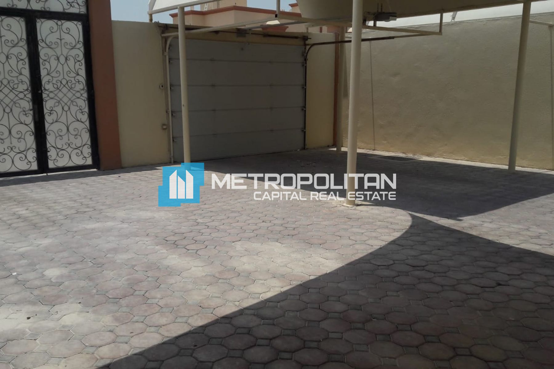 Compound | 4 Villas and 4 Apartments | Full Rented