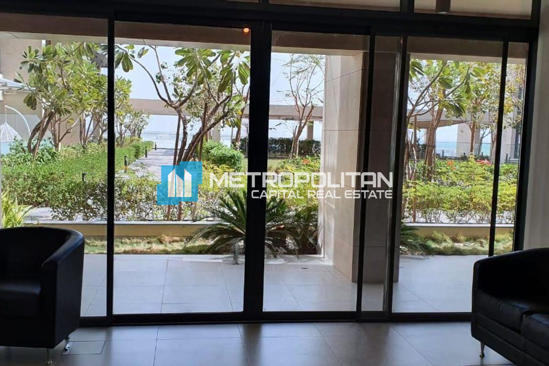 Corner Unit | 3 BR with Maids | Closed Kitchen