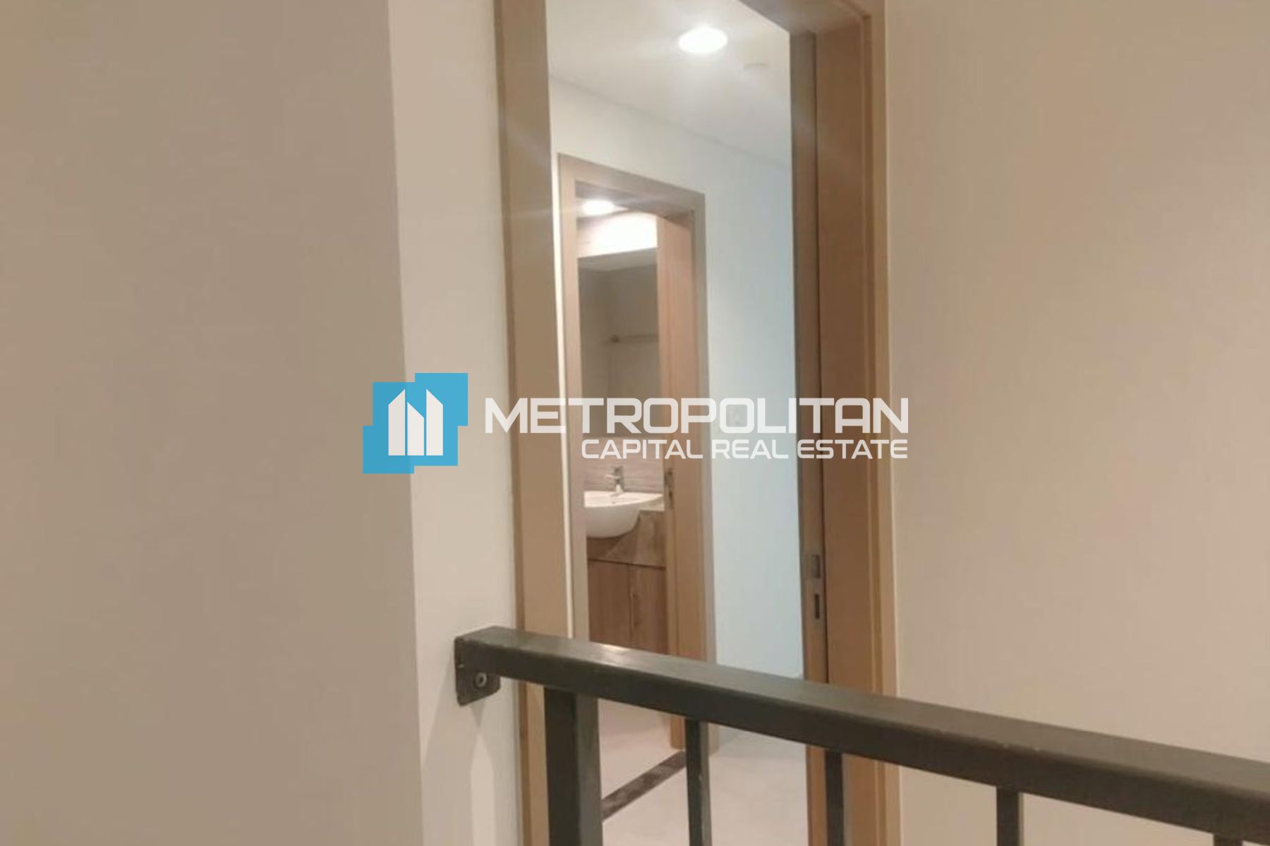 Corner Unit | 3 BR with Maids | Closed Kitchen