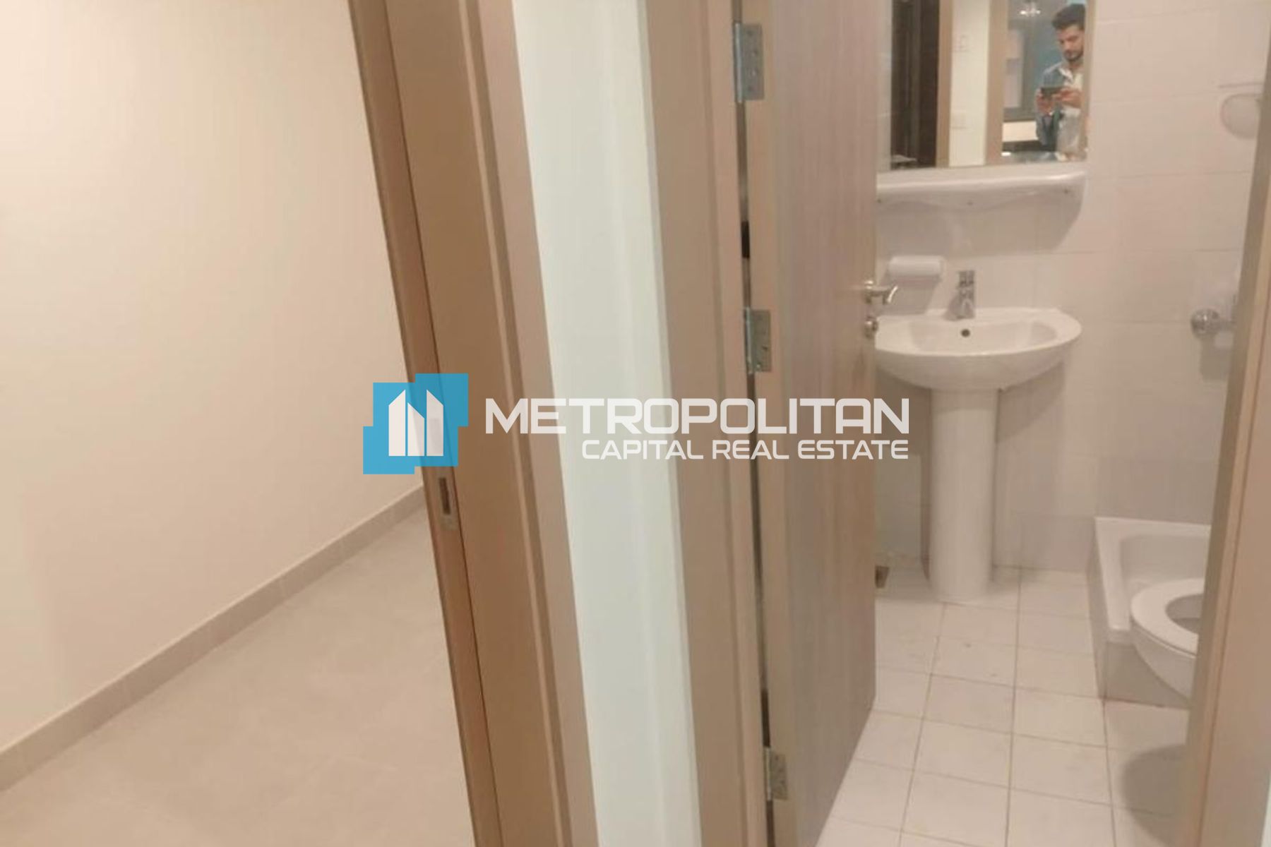 Corner Unit | 3 BR with Maids | Closed Kitchen