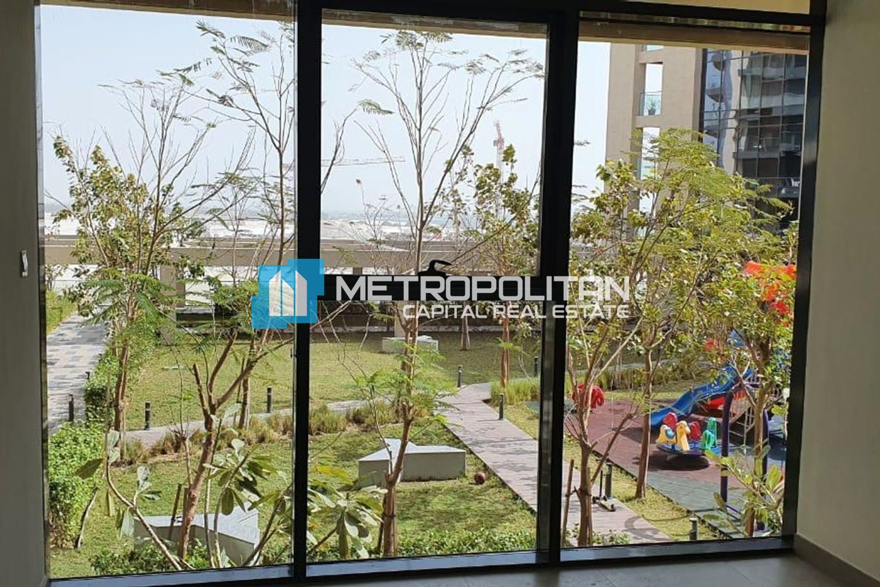 Corner Unit | 3 BR with Maids | Closed Kitchen