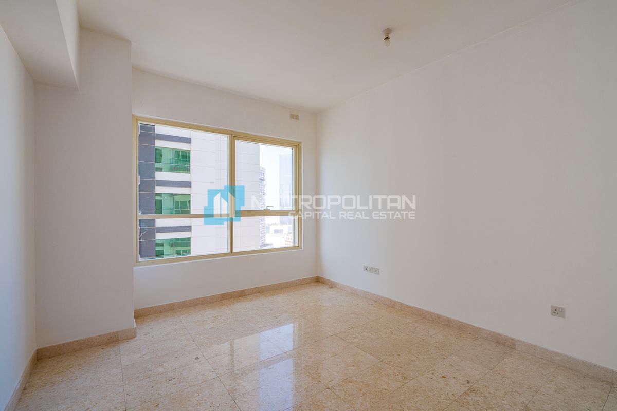 Partial Sea View | Renovated | Kitchen Appliances