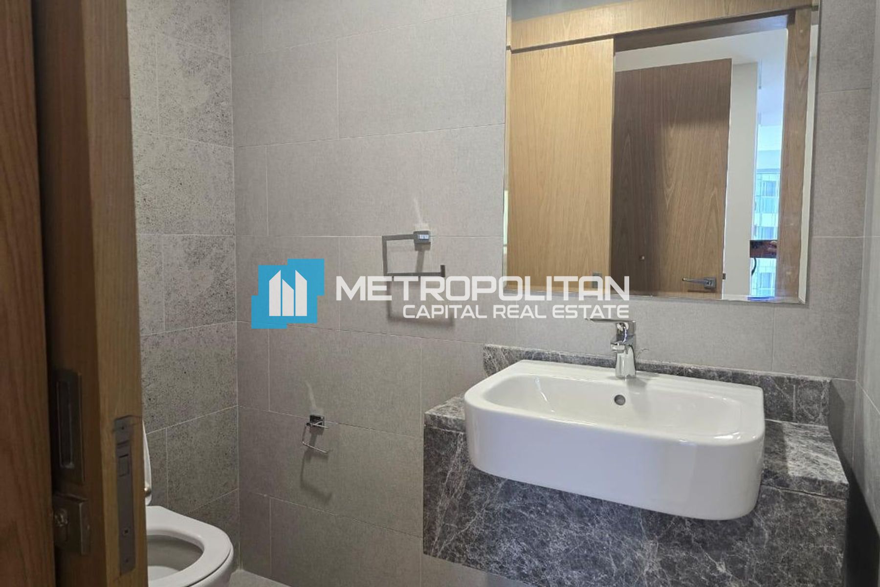 High-Floor 3BR | Sea View | With Maids Room