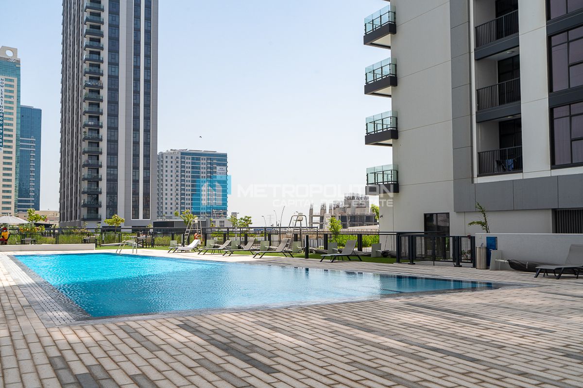 High Floor | 3BR with Balcony | Vacant Apartment