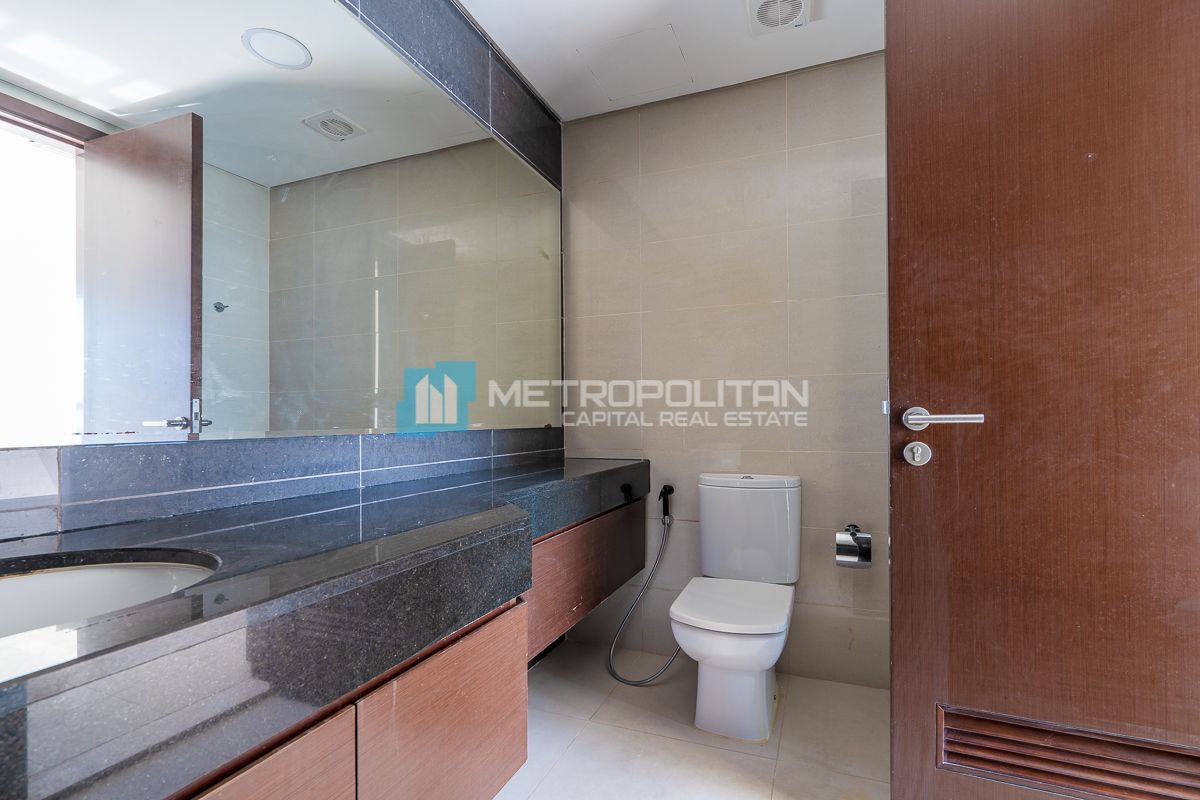 High Floor | Sea View | 1BR w/ Balcony | High ROI