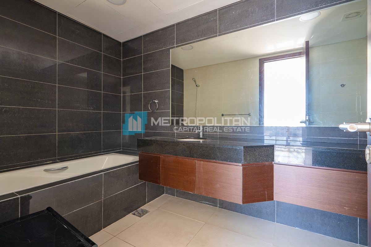 High Floor | Sea View | 1BR w/ Balcony | High ROI