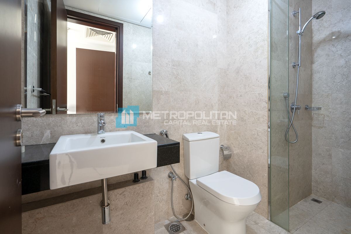 Spacious 3BR+Balcony | Prime Location | Great Deal