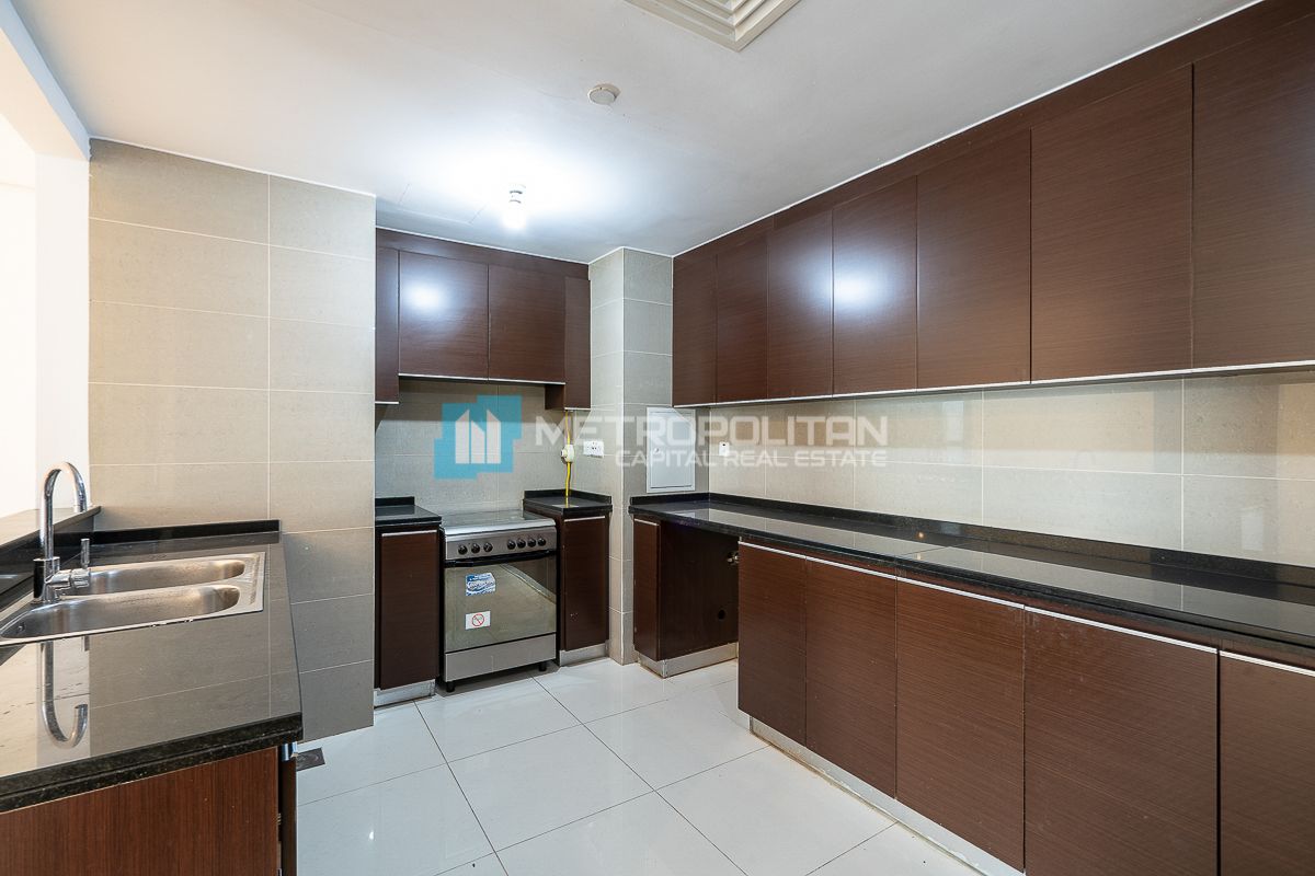 3BR Apartment for Sale in Marina Heights 1, Al Reem Island - MCS-49452
