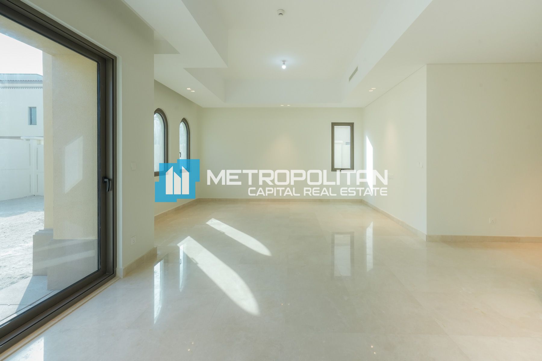 Toledo | Brand New | Vacant 4BR+M | Huge Layout
