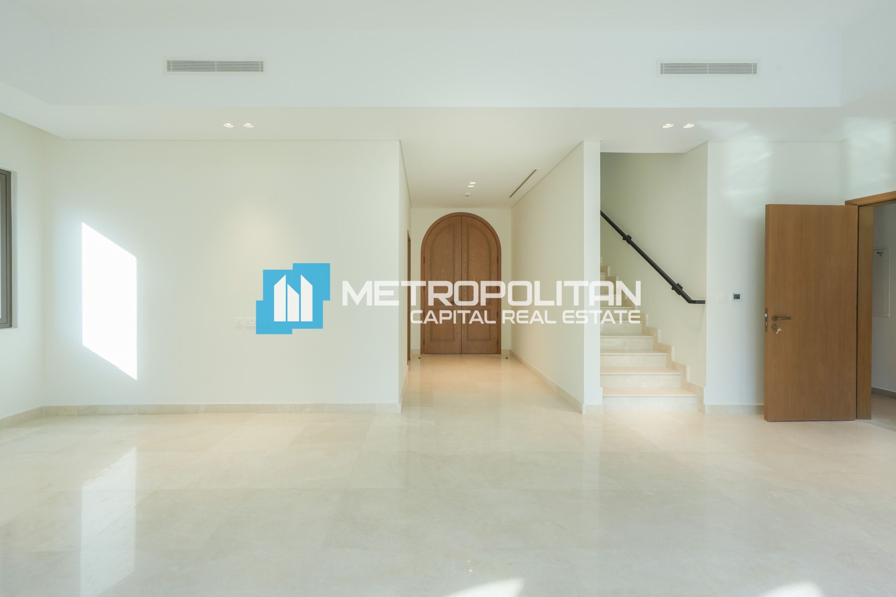 4BR Villa for Sale in Bloom Living, Khalifa City - MCS-49464