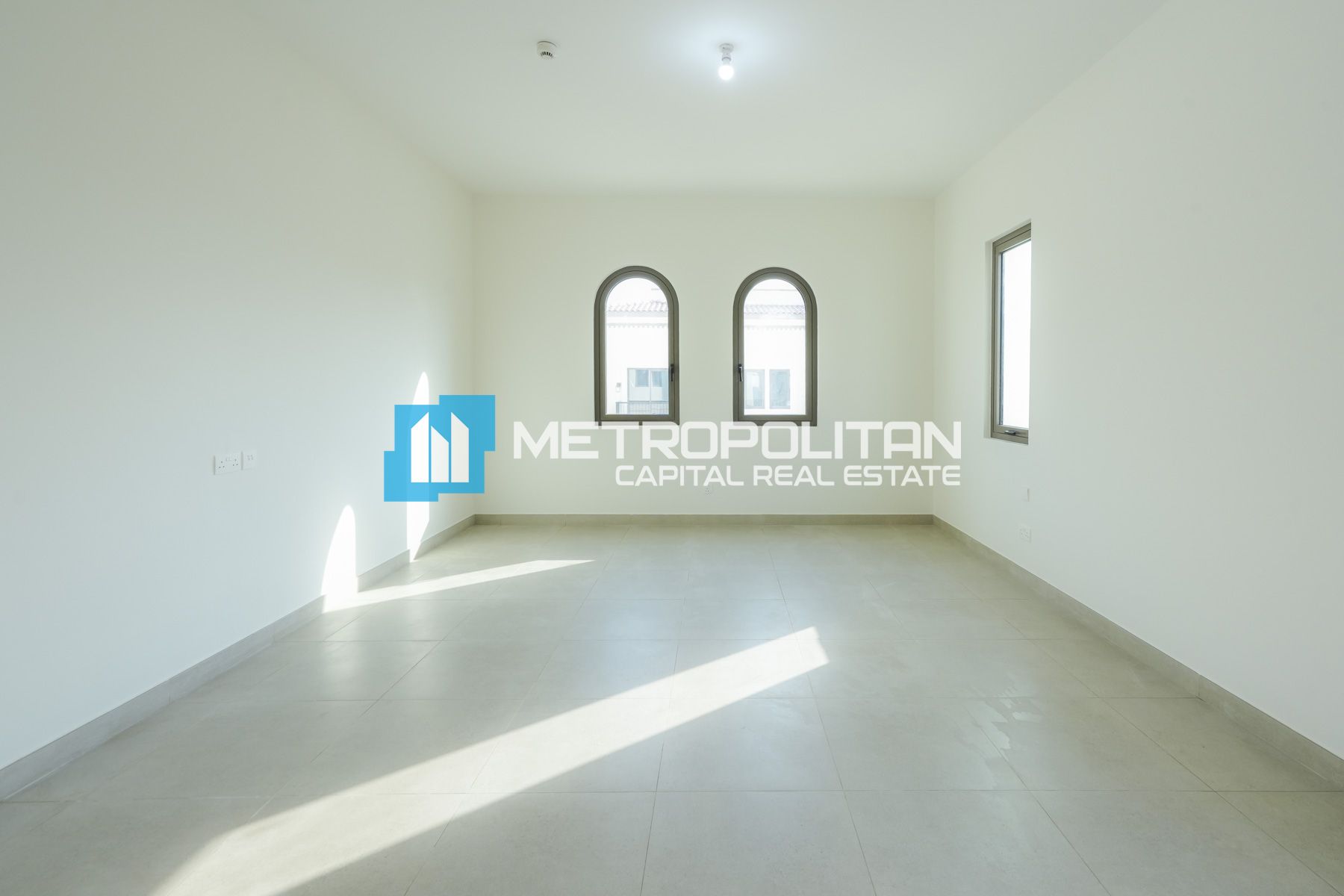 Toledo | Brand New | Vacant 4BR+M | Huge Layout