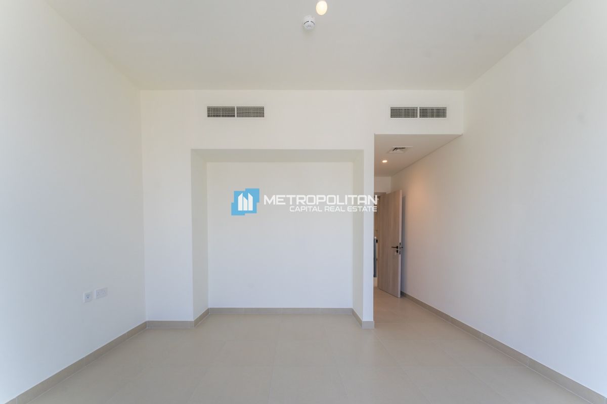 5BHK Single Row | Corner Unit | Stand Alone