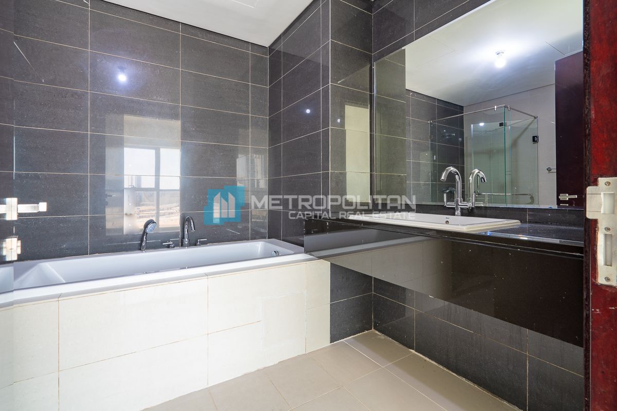 Maids + Study | Owner Occupied Unit | High Floor