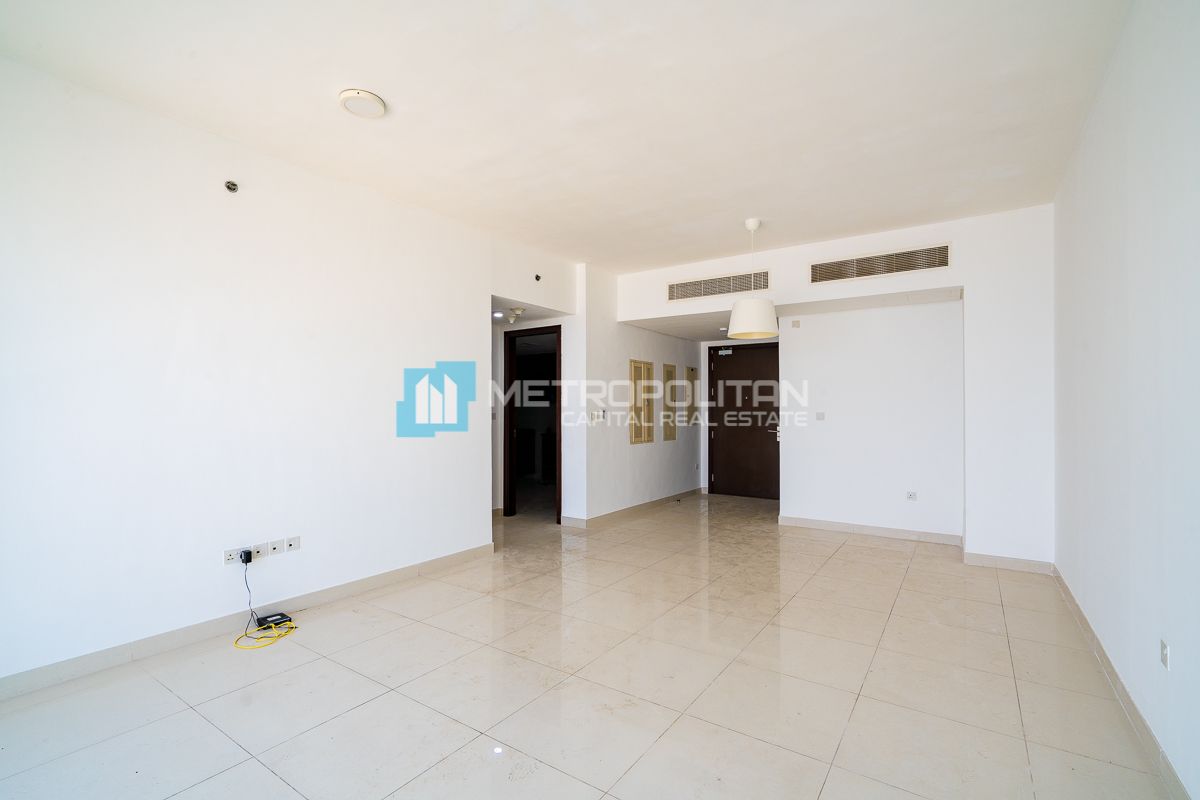 1BHK High Floor | Vacant | Stunning Community View