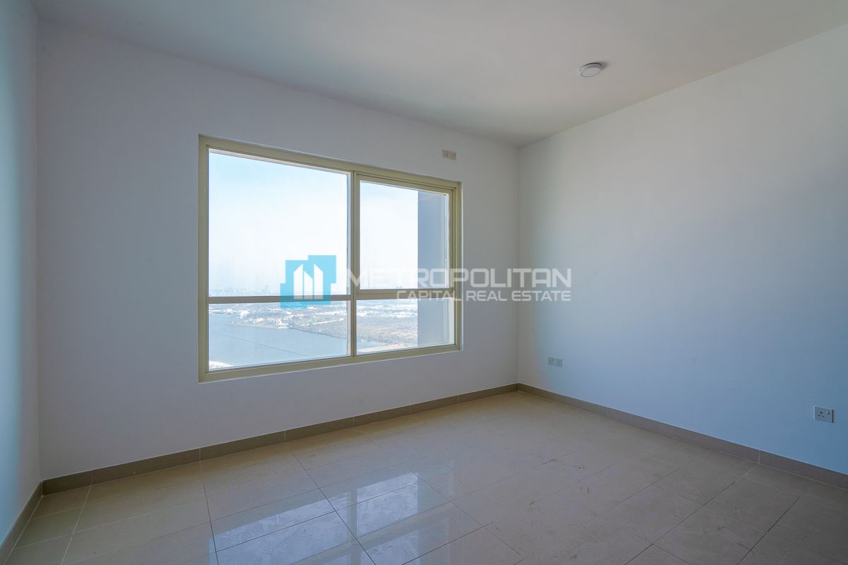 1BHK High Floor | Vacant | Stunning Community View