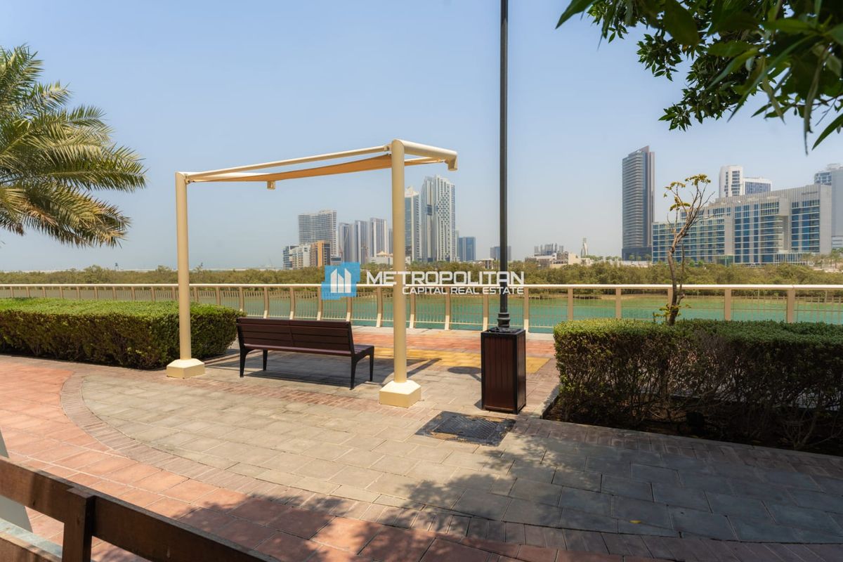 2BR Townhouse for Sale in Hydra Avenue Towers, Al Reem Island - MCS-49493