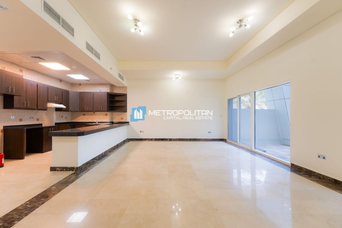 2BR Townhouse for Sale in Hydra Avenue Towers, Al Reem Island - MCS-49493