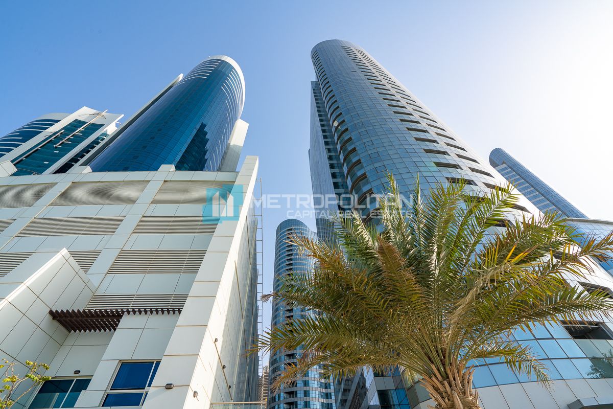 Rare Seafront 2BR+Balcony| Direct Boardwalk Access