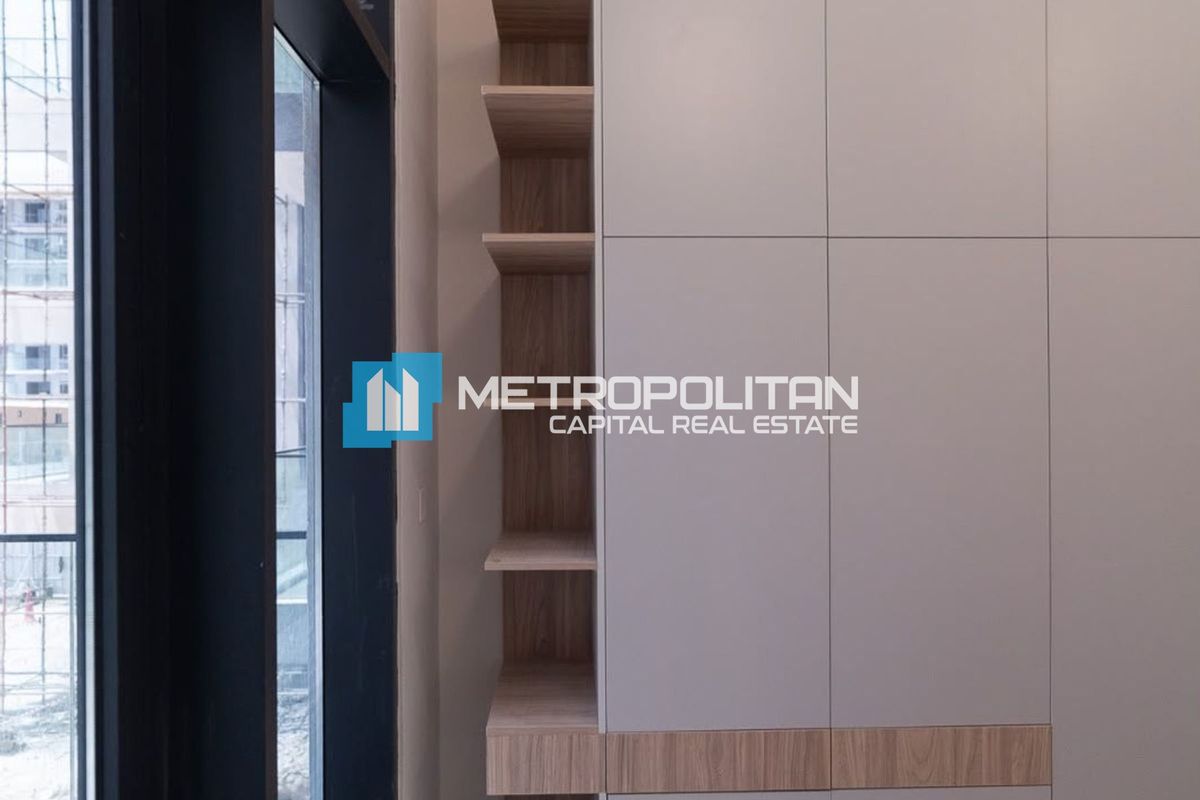 2 bedroom High Floor  in Merito, Al Shamkha