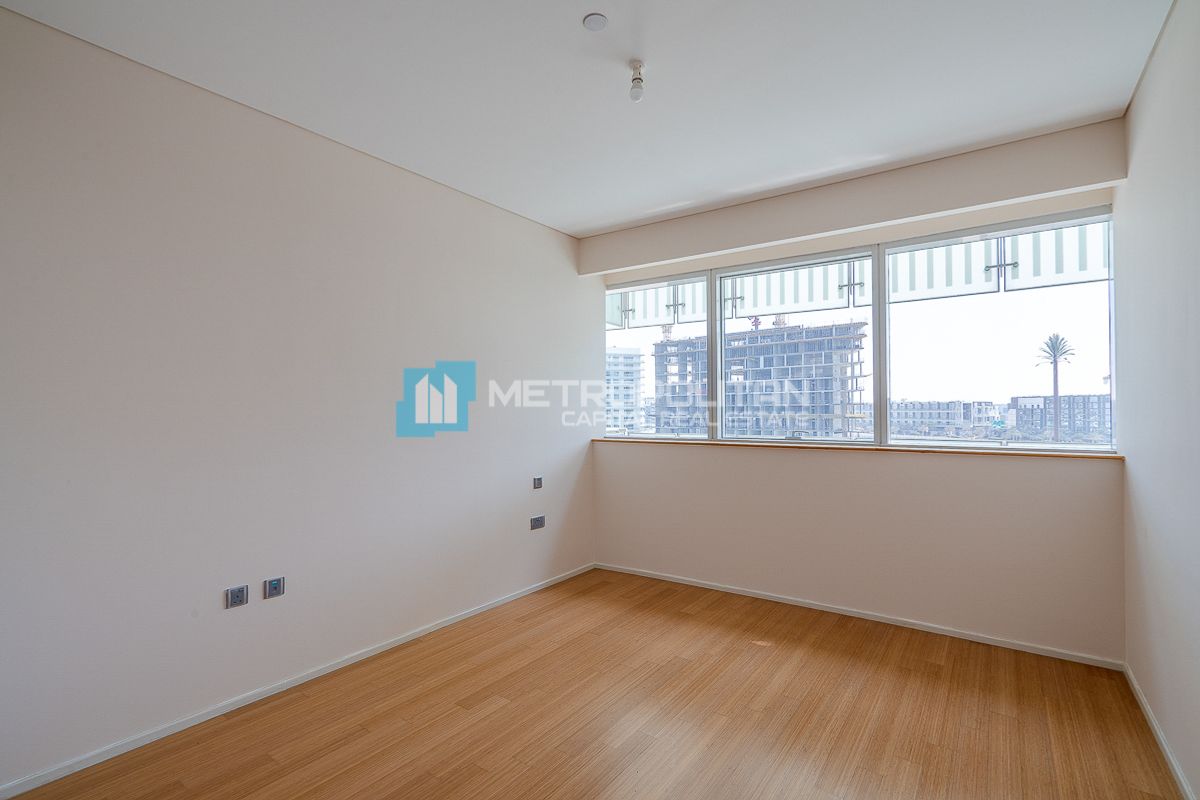 3BR Apartment for Sale in Al Rahba 2, Al Raha Beach - MCS-49524