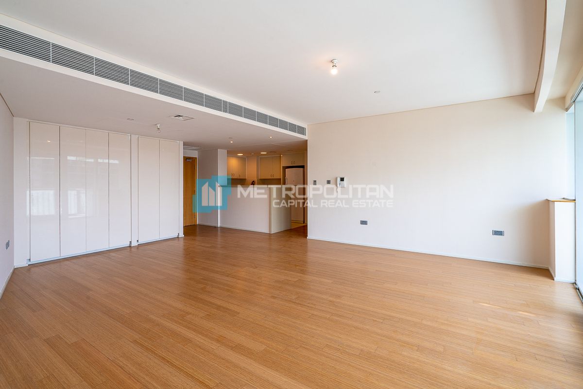 Sea View | 2 Balconies | Upgraded 3BR | Beachfront