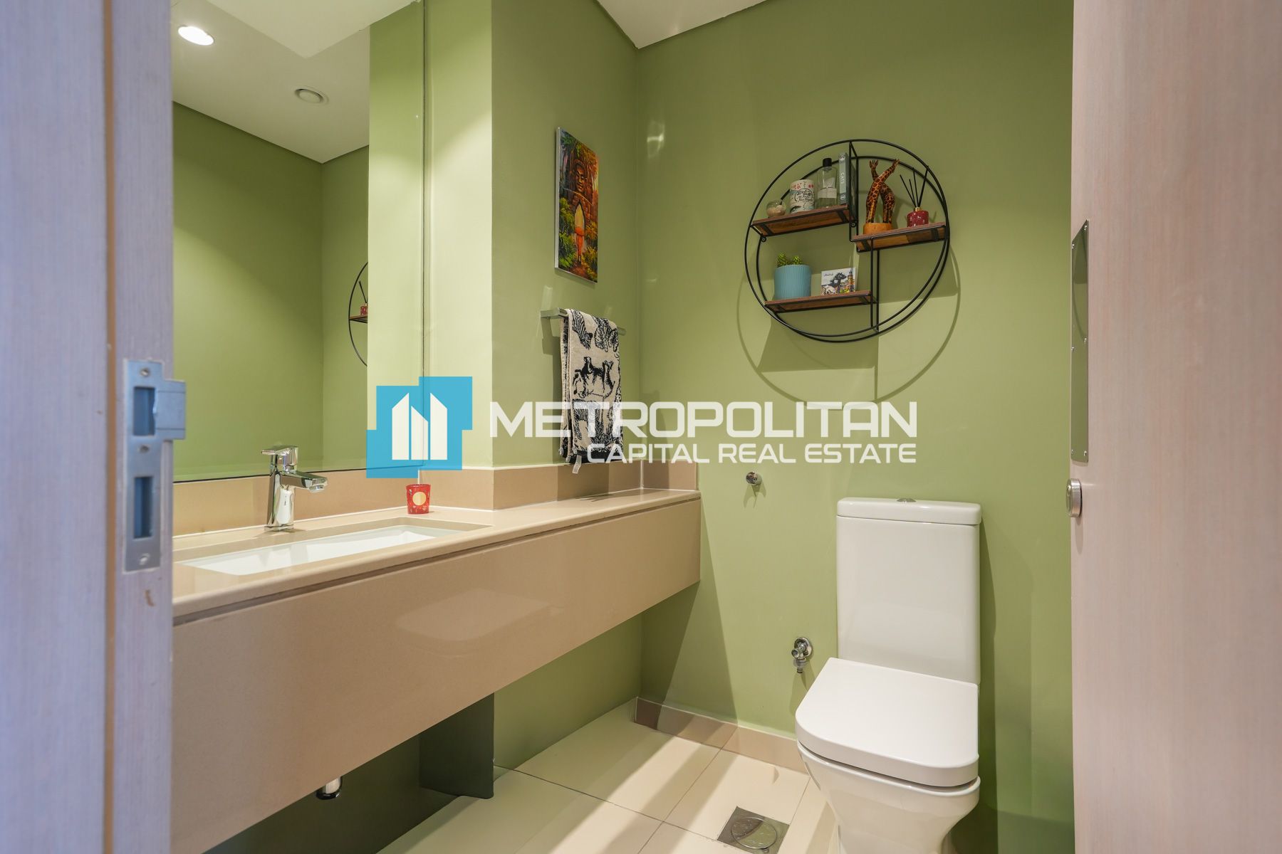 Upgraded 3BR | Corner Unit | Facing Waterworld