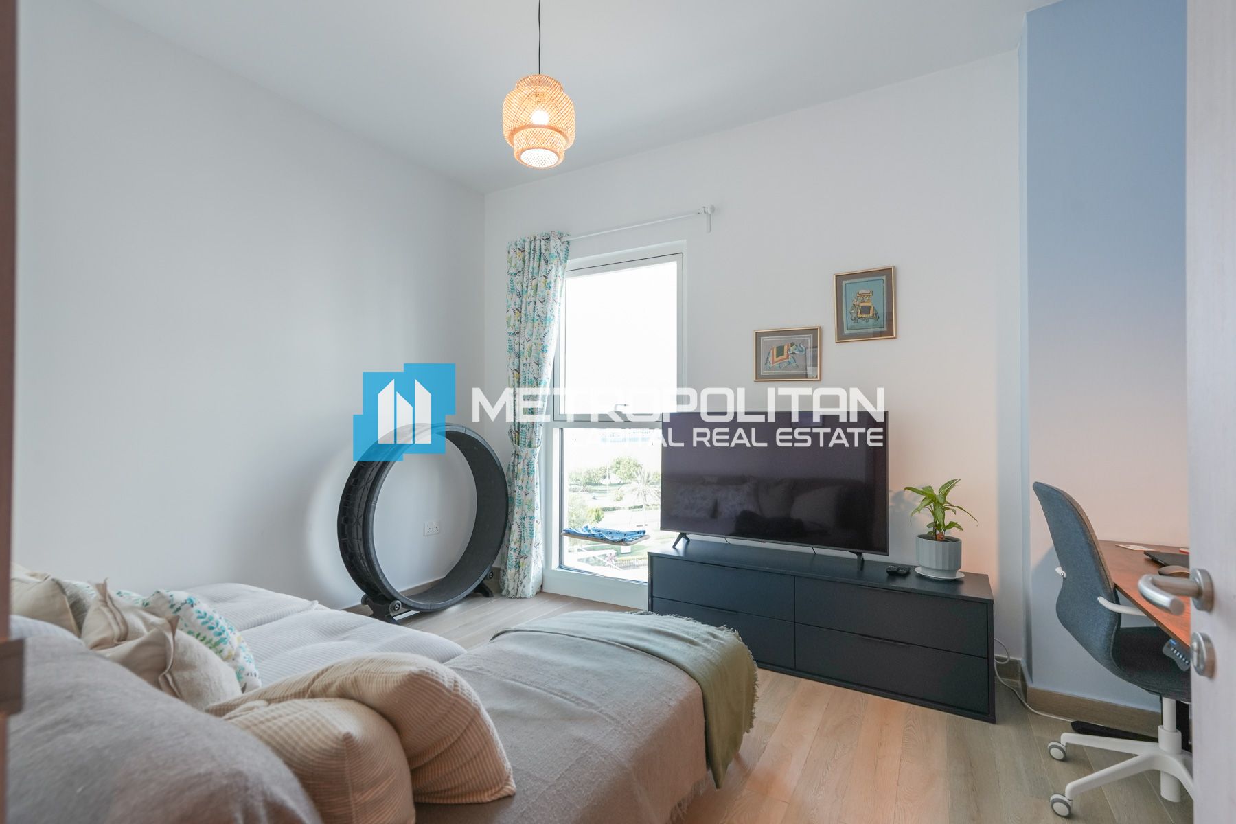 Upgraded 3BR | Corner Unit | Facing Waterworld