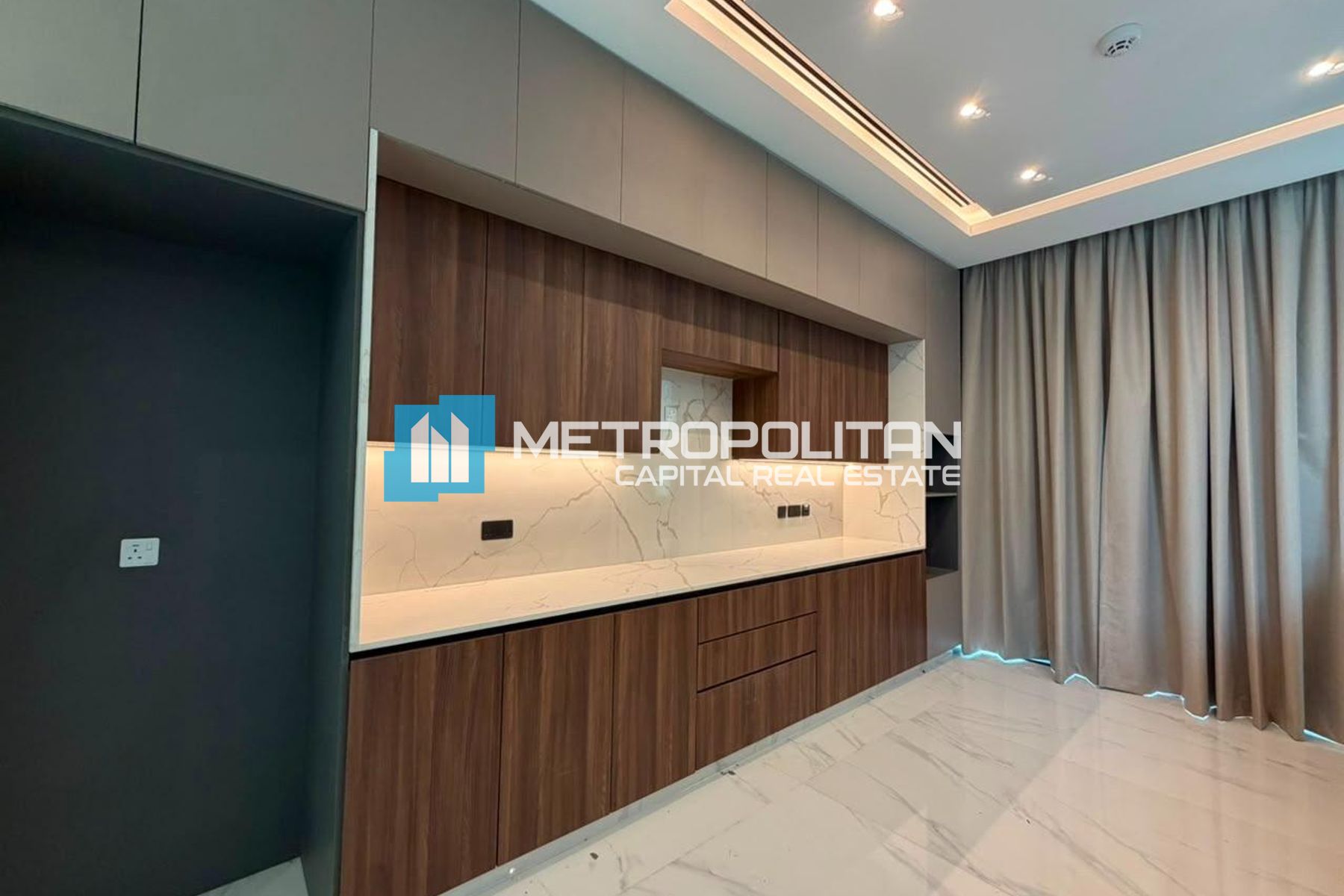 Villa Moana |Vacant 5BR+M |Private Pool |Brand New