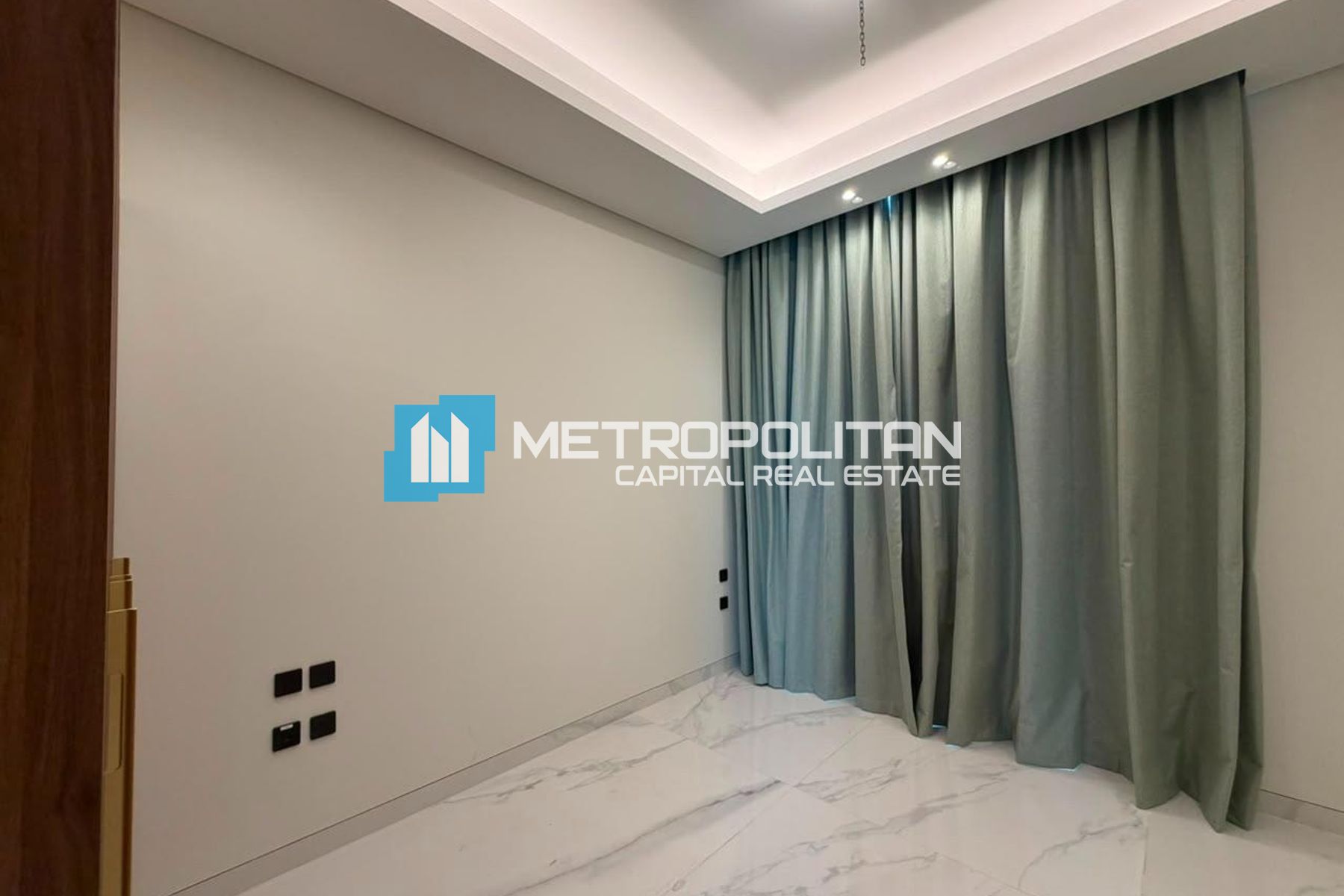 Villa Moana |Vacant 5BR+M |Private Pool |Brand New