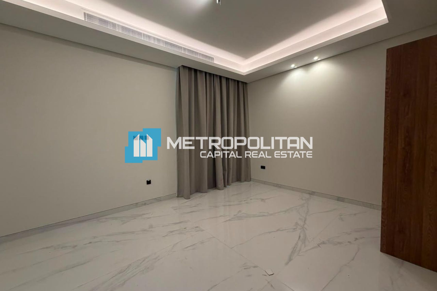 Villa Moana |Vacant 5BR+M |Private Pool |Brand New