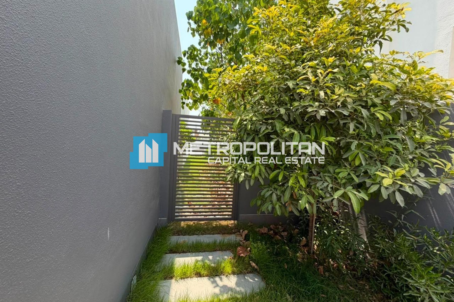 Villa Moana |Vacant 5BR+M |Private Pool |Brand New