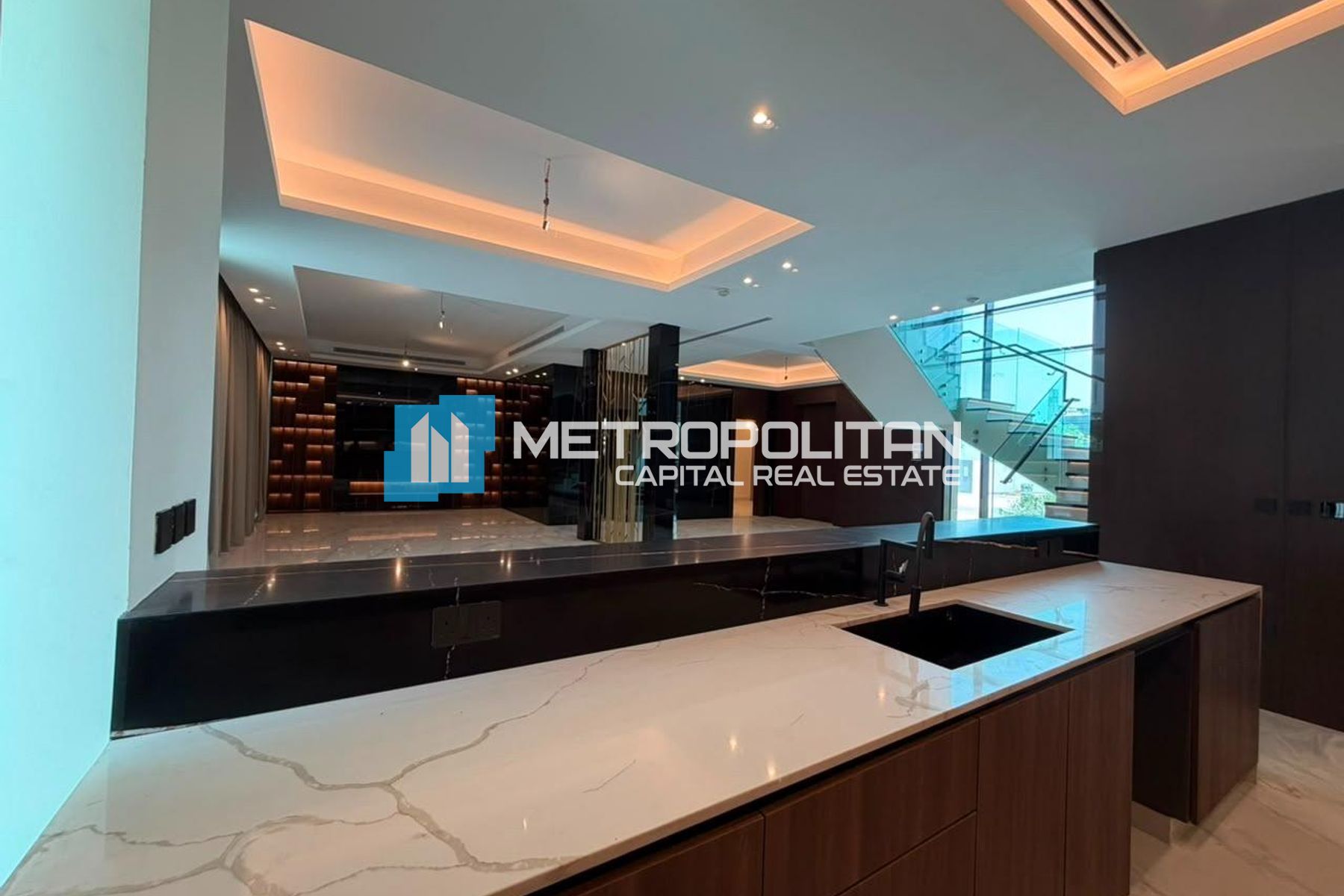 Villa Moana |Vacant 5BR+M |Private Pool |Brand New