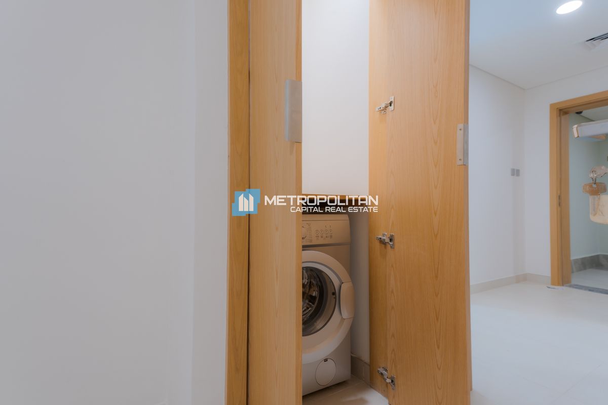 Partial Sea View| 3BR w/ Maids Room| Vacant Unit