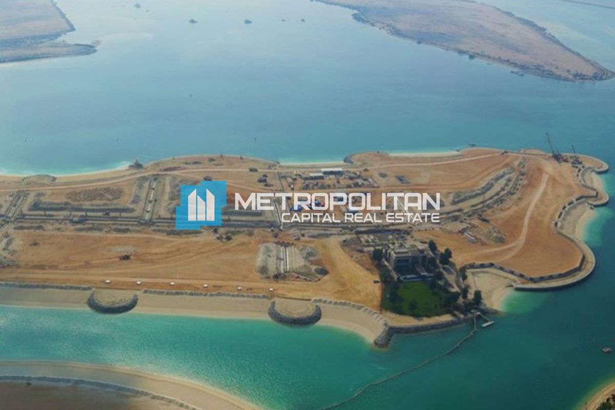 Single Row |Huge Plot |Waterfront Living |High ROI