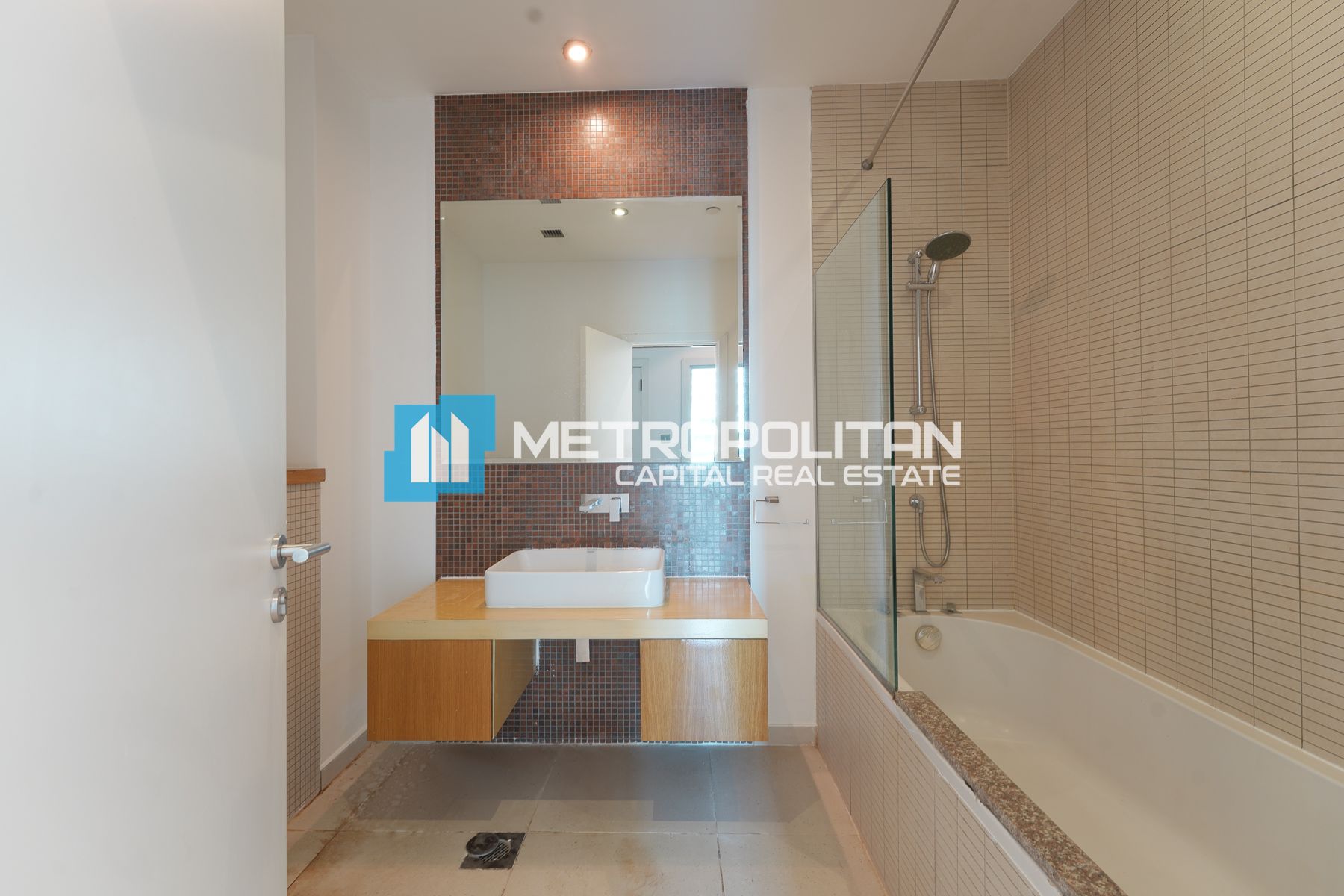 UPGRADED | 2 BEDROOMS | FULL SEA VIEW | HIGH FLOOR