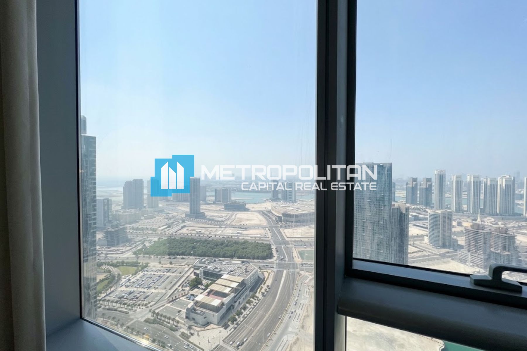 شقة للبيع في Sun Tower، Al Reem Island - MCS-49630