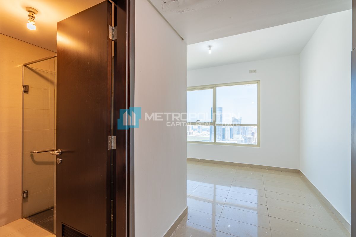 Big Layout |High Floor |Owner Occupied | Furnished